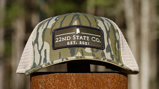 "Embroidered Patch Hat" Mossy Oak Bottomland Trucker Hat